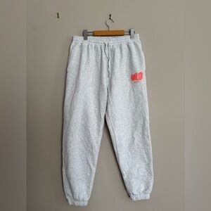 White Fox Archive 6-0 Sweatpants size large